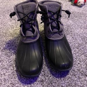 NEVER WORN Sperry Duck Boots